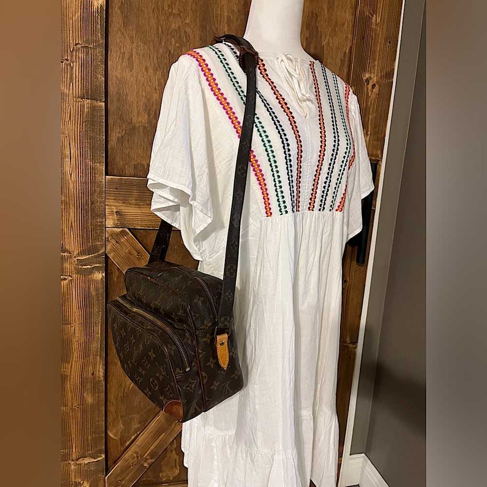 Authentic Louis Vuitton Monogram Nile Shoulder bag